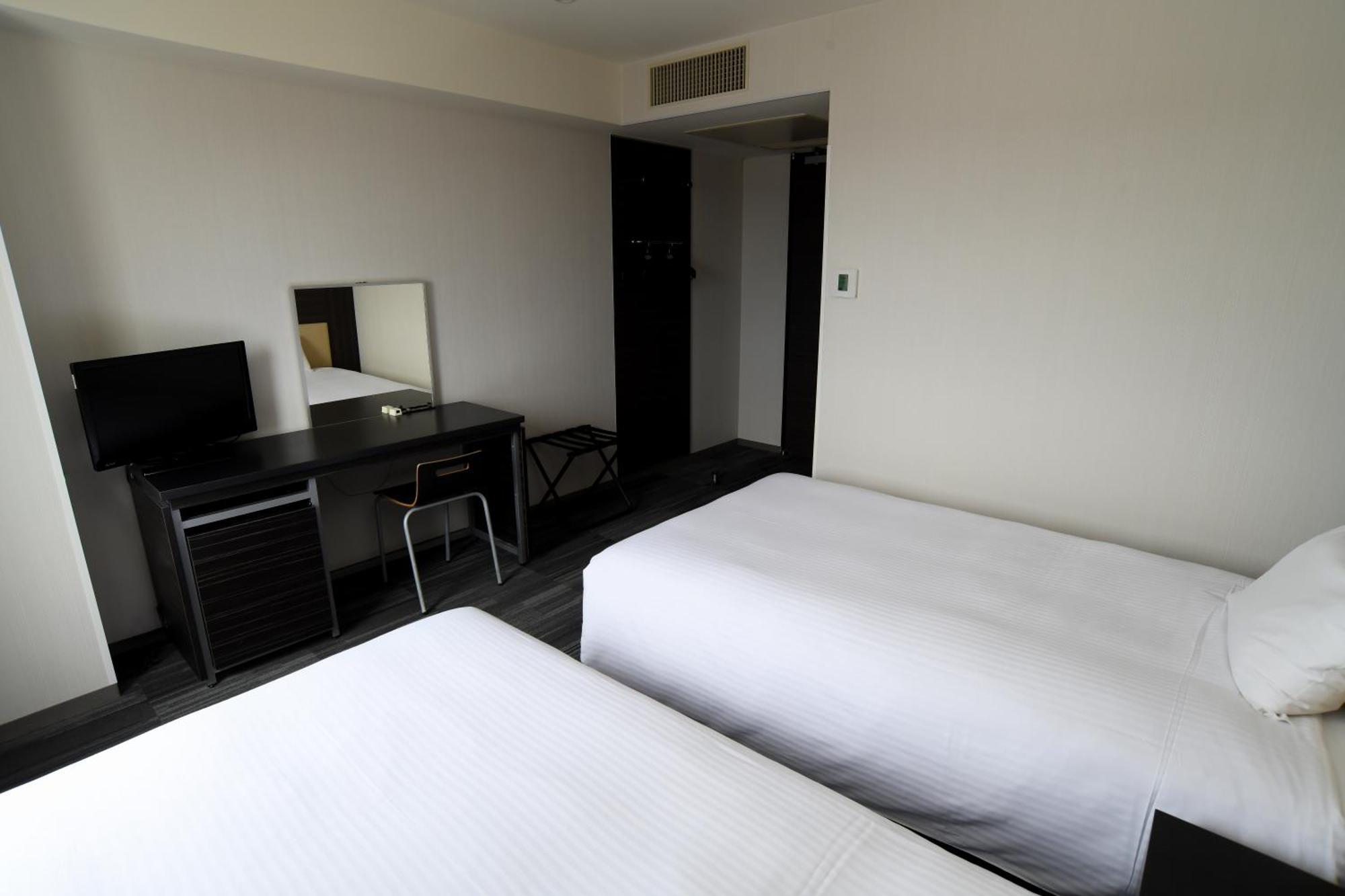 Washington R&B Hotel Hachioji Exterior photo